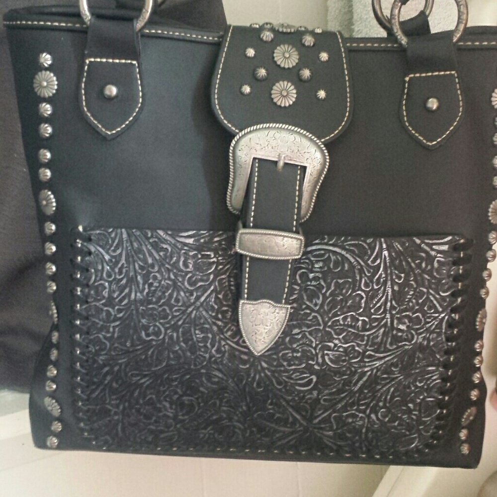 Purse and wallet